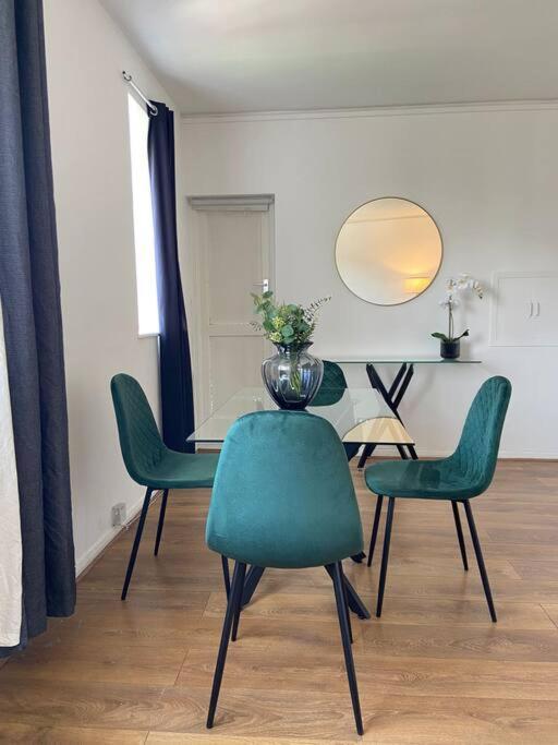 Апартаменты Charming Retreat In Pimlico Лондон Экстерьер фото